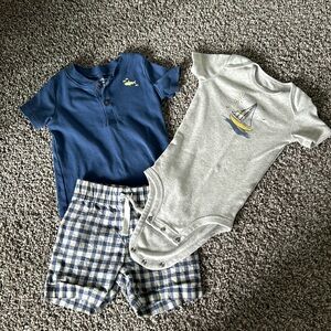 Carter’s boys 3 piece shorts outfit set with short sleeve T and onesie 18 months